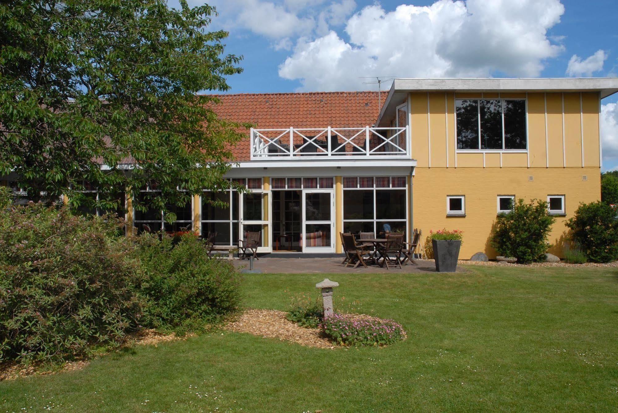 Hotel Smedegaarden Lem  Exterior photo